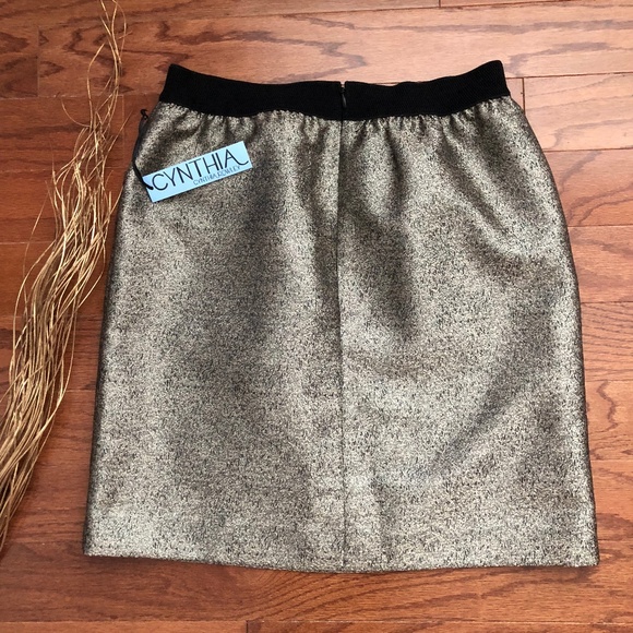 NWT Cynthia Rowley Gold Foil Mini Skirt Size 6 - Picture 2 of 6